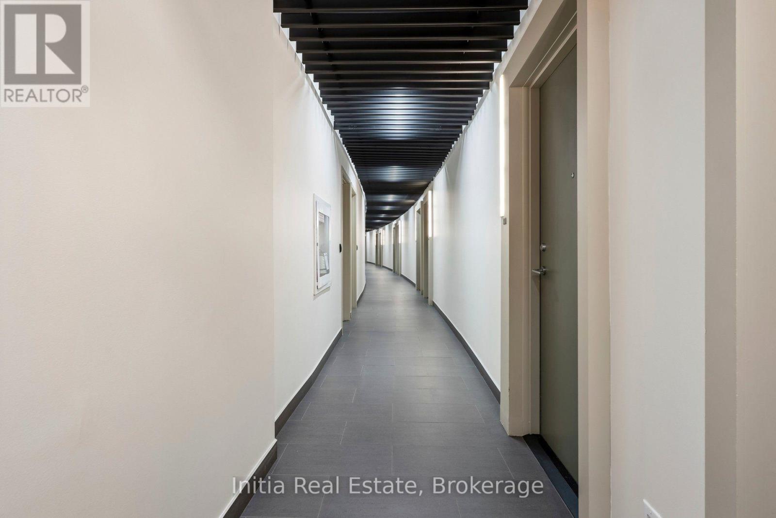 113 - 321 Carlaw Avenue Property Photo 4