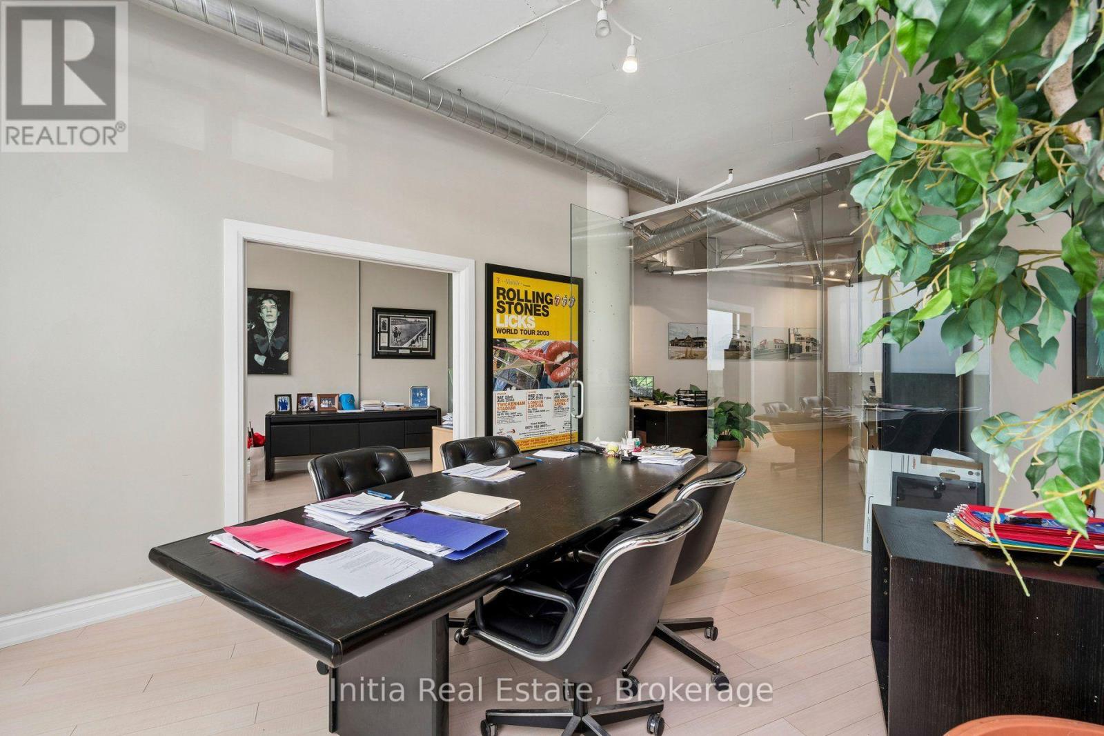113 - 321 Carlaw Avenue Property Photo 11