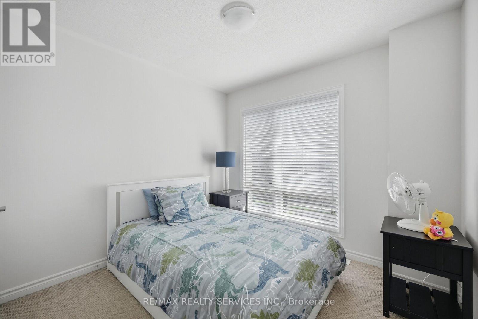 274 Carnwith Drive E Property Photo 31