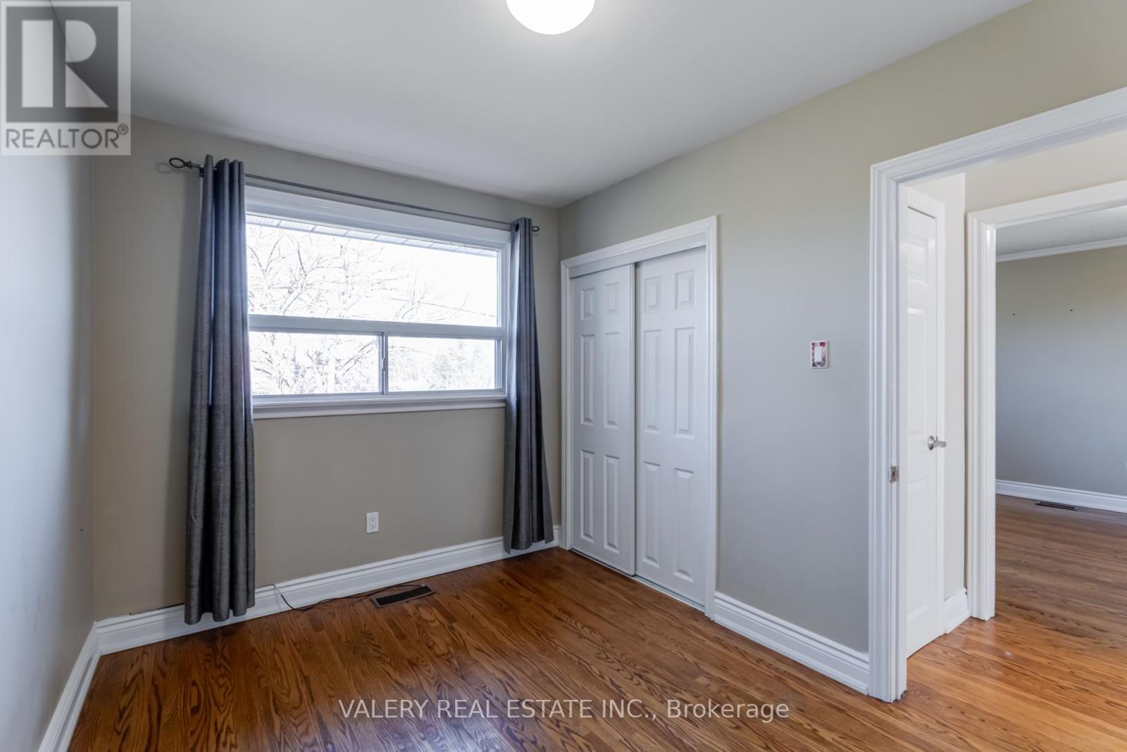 Main - 118 Dorcot Avenue Property Photo 12