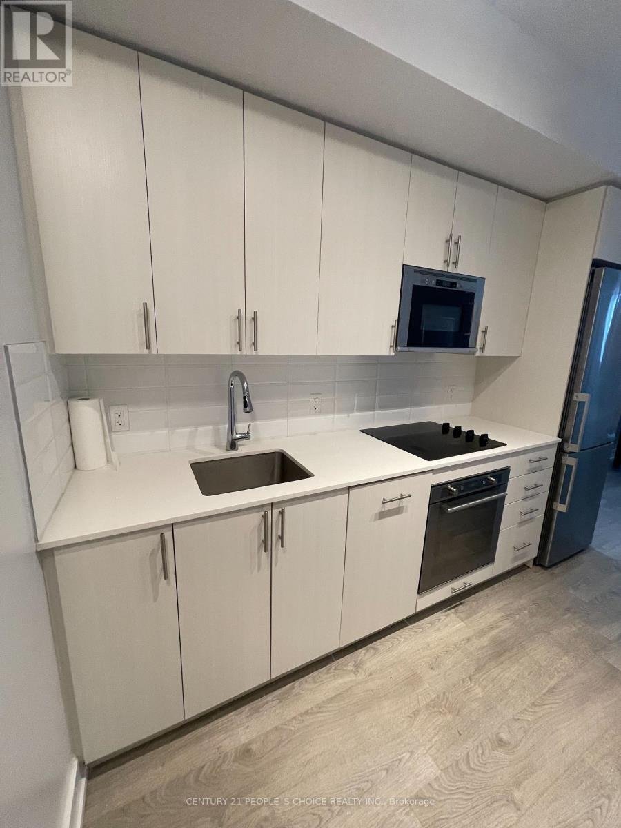 506 - 2550 Simcoe Street Property Photo 3