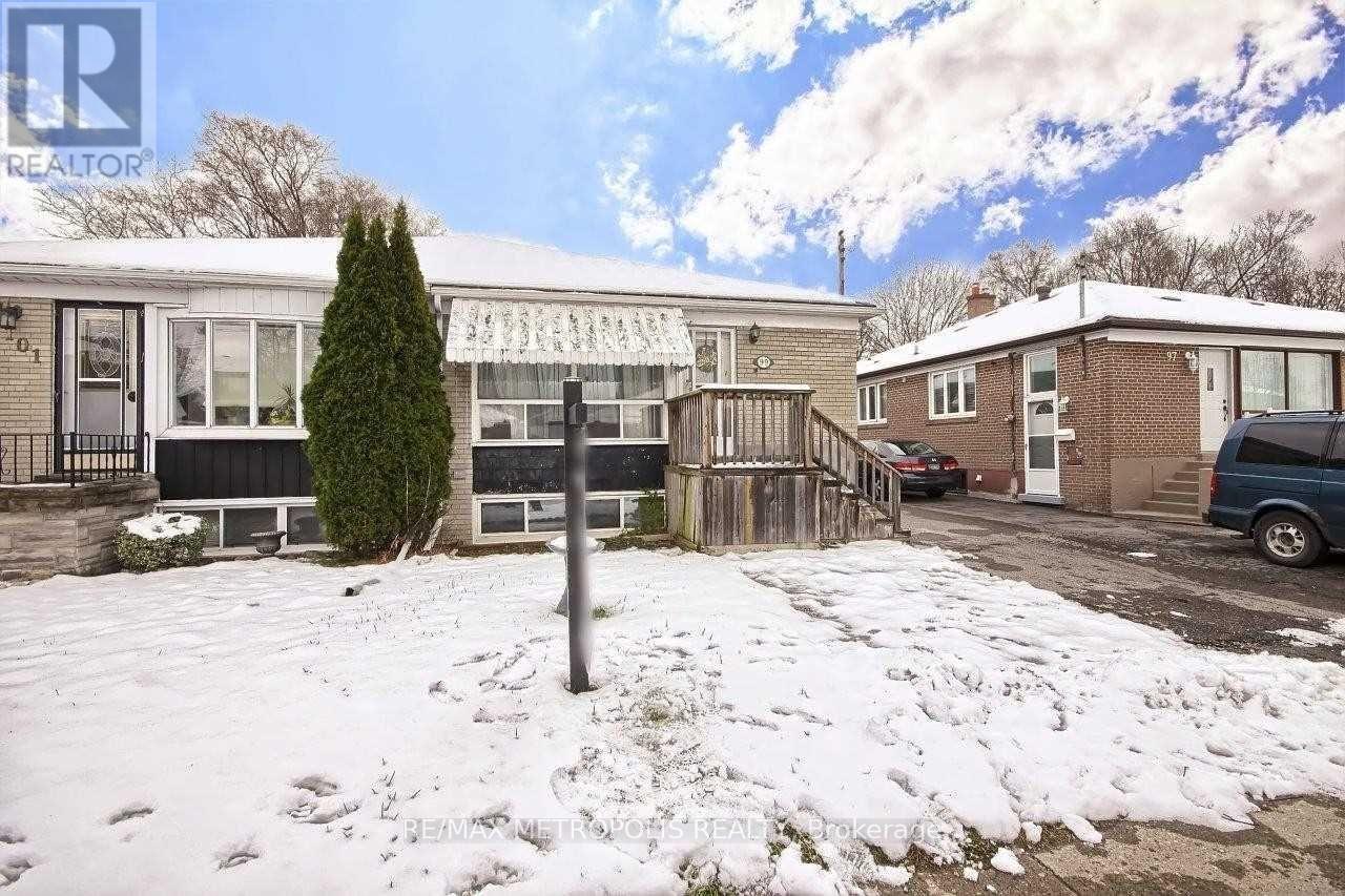 Upper - 99 Overture Road Property Photo 1