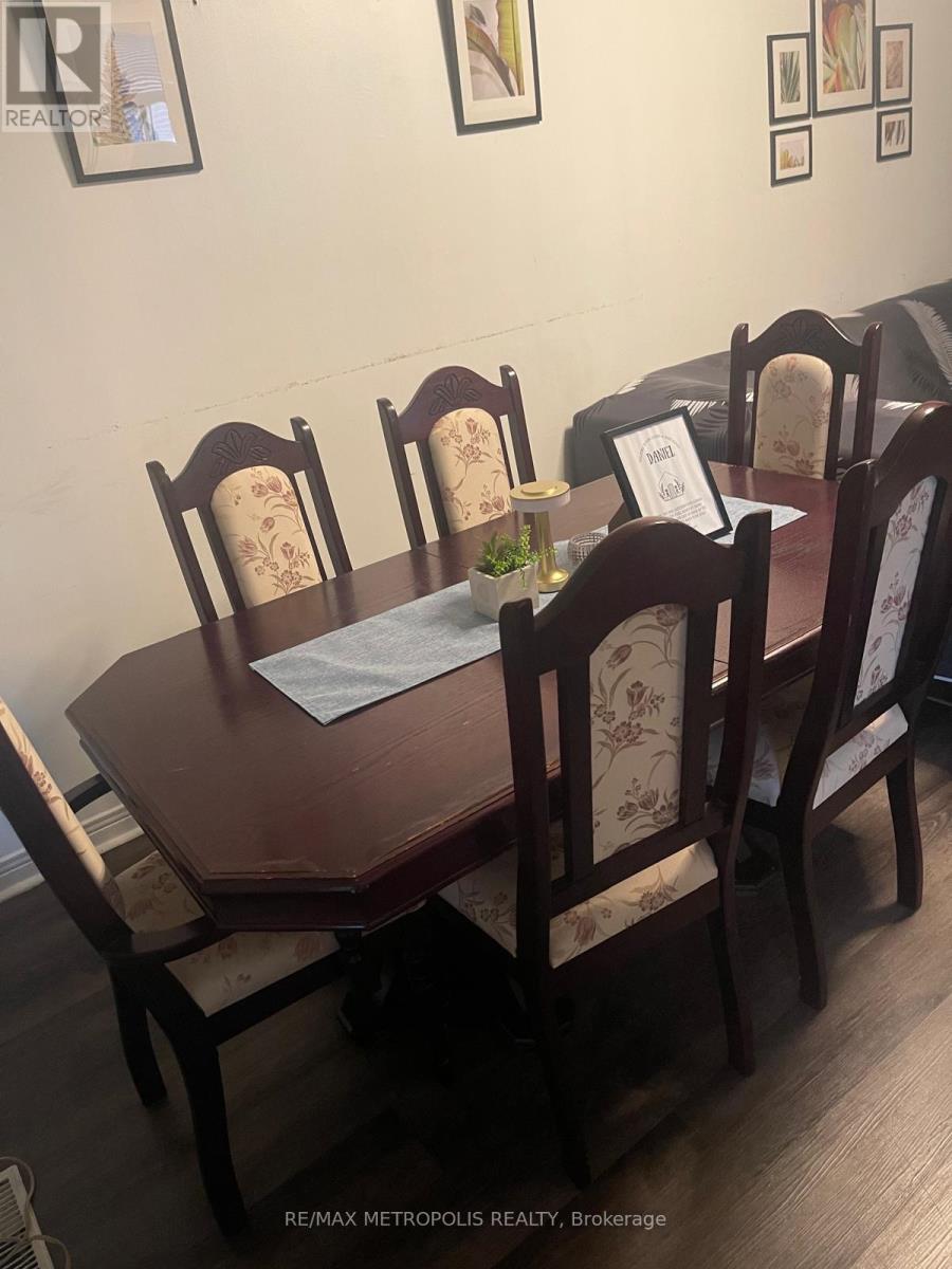 Upper - 99 Overture Road Property Photo 19
