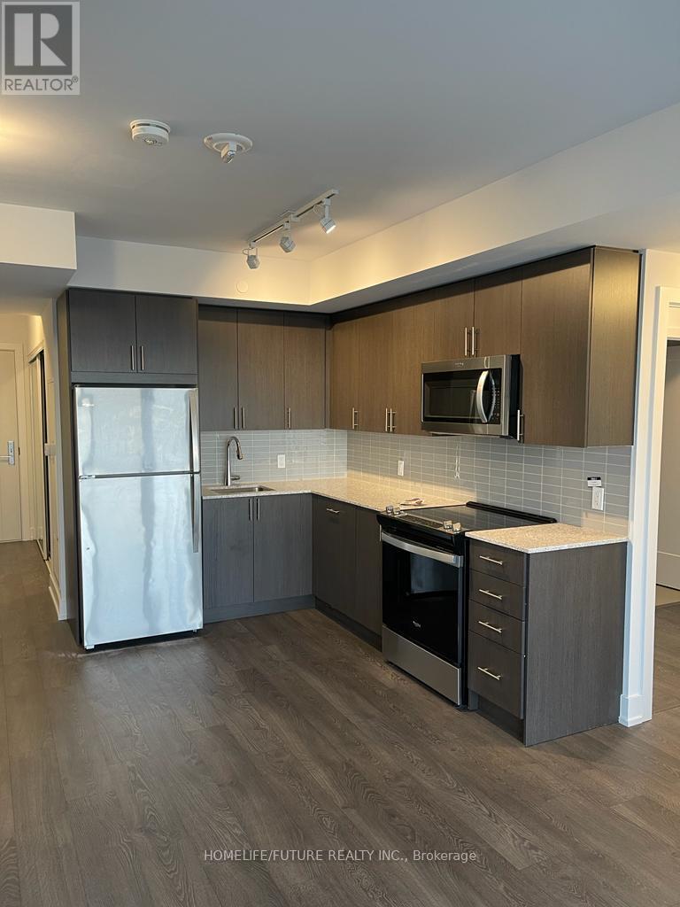 1116 - 2550 Simcoe Street N Property Photo 4