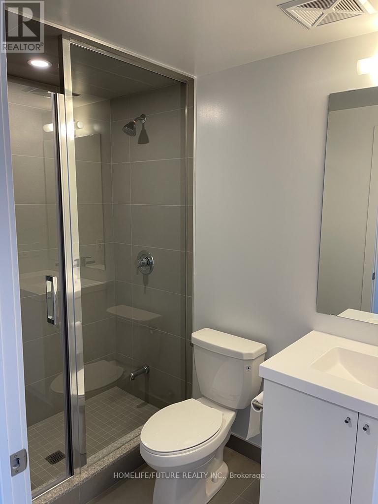 1116 - 2550 Simcoe Street N Property Photo 9