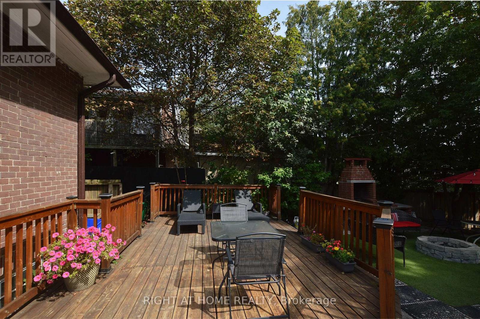 407 King Street E Property Photo 20