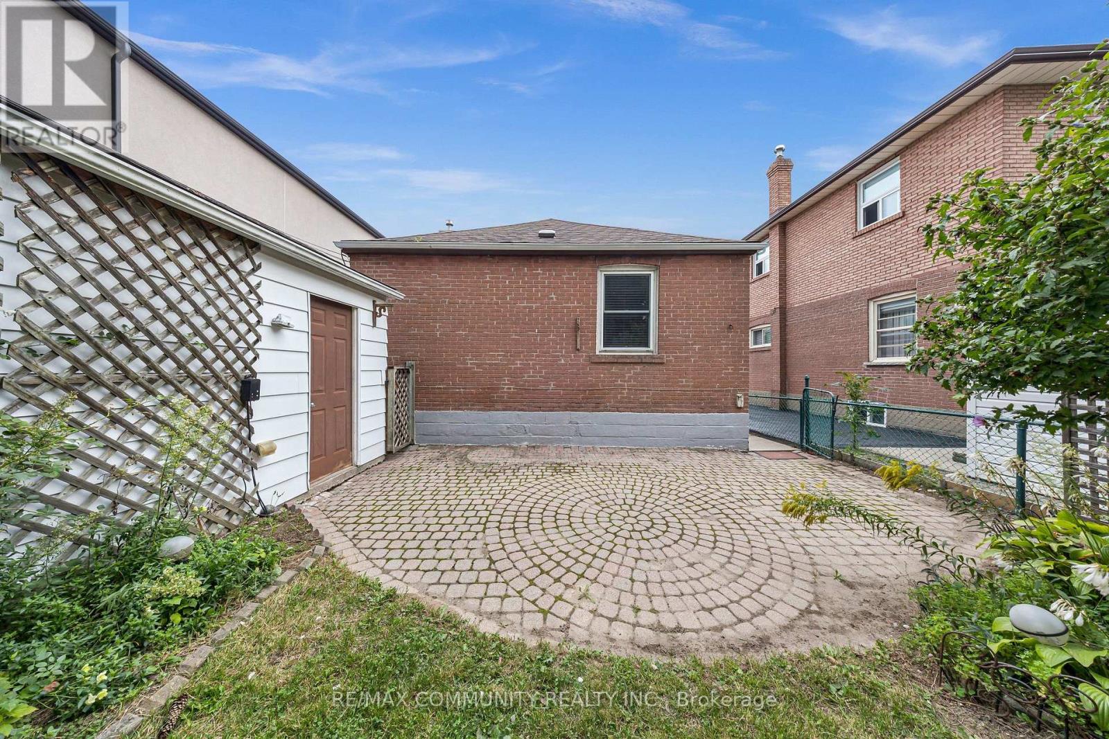 50 Joanith Drive Property Photo 3