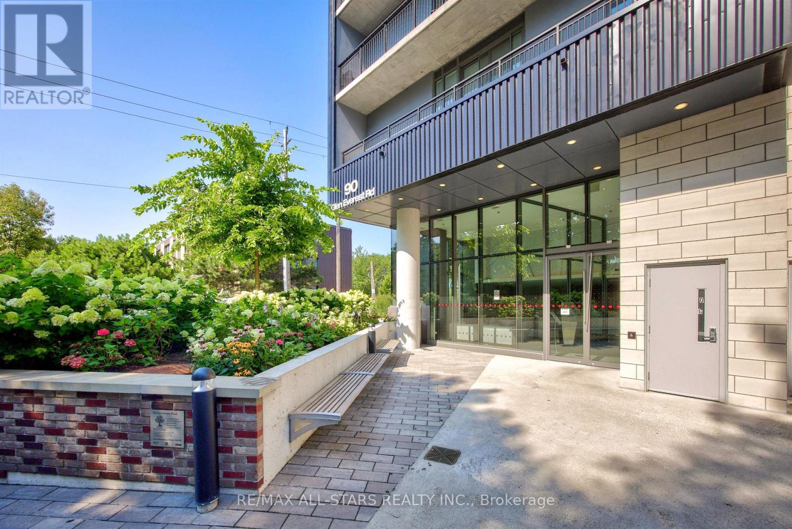 309 - 90 Glen Everest Road Property Photo 4