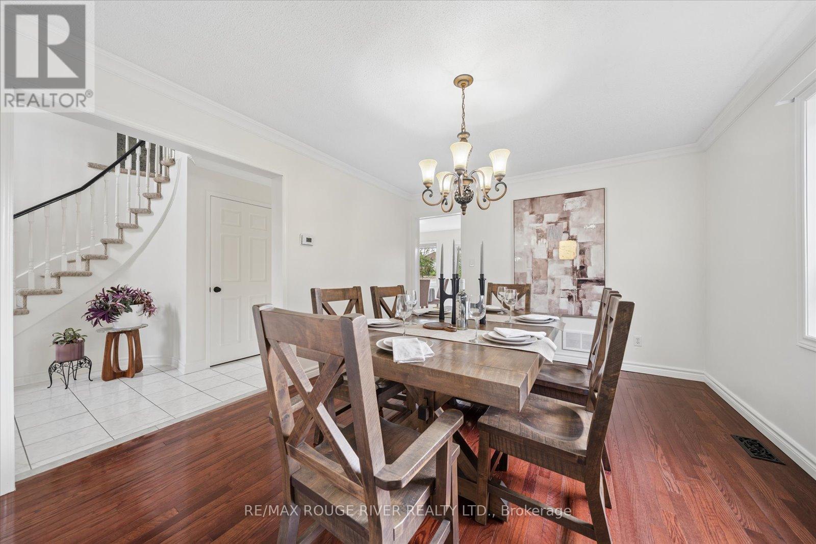 84 Bedell Crescent Property Photo 14