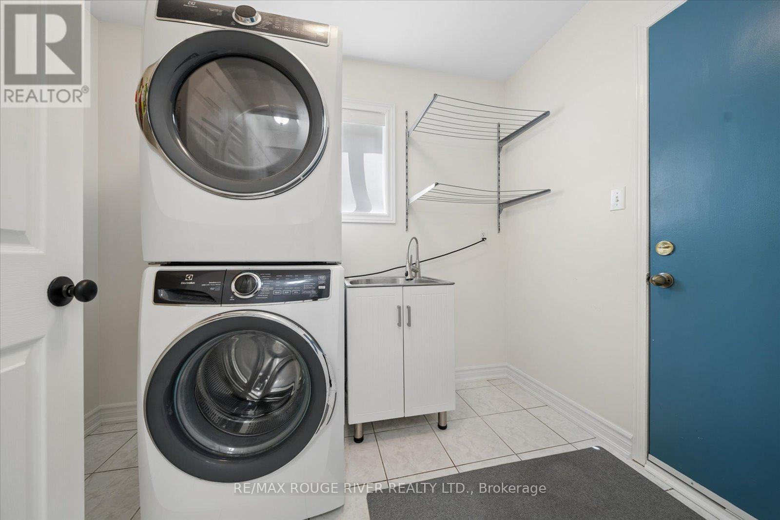 84 Bedell Crescent Property Photo 18
