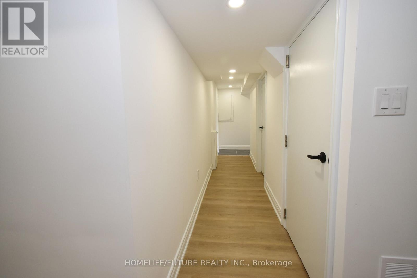 Bsmt - 44 Wellpark Boulevard Property Photo 12