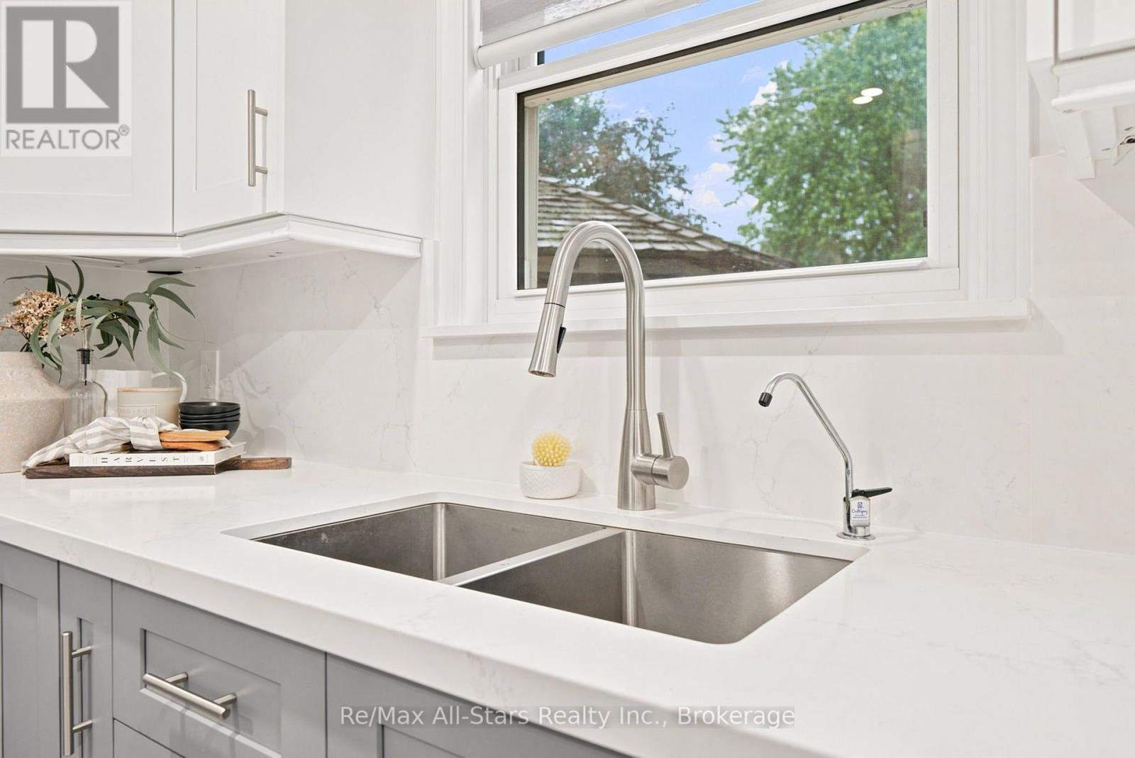 263 Union Avenue Property Photo 12