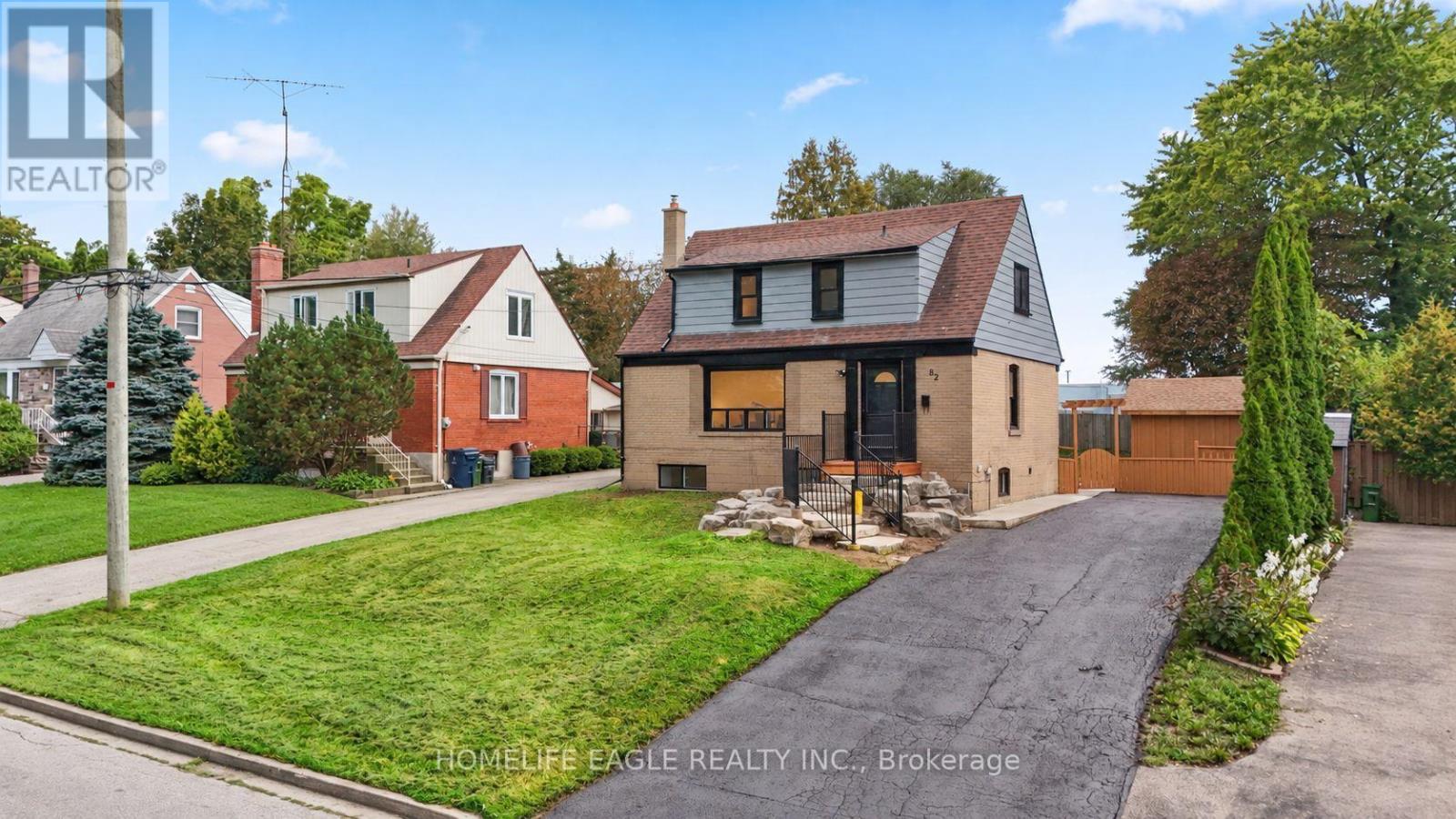 82 SCARBOROUGH HEIGHTS BOULEVARD