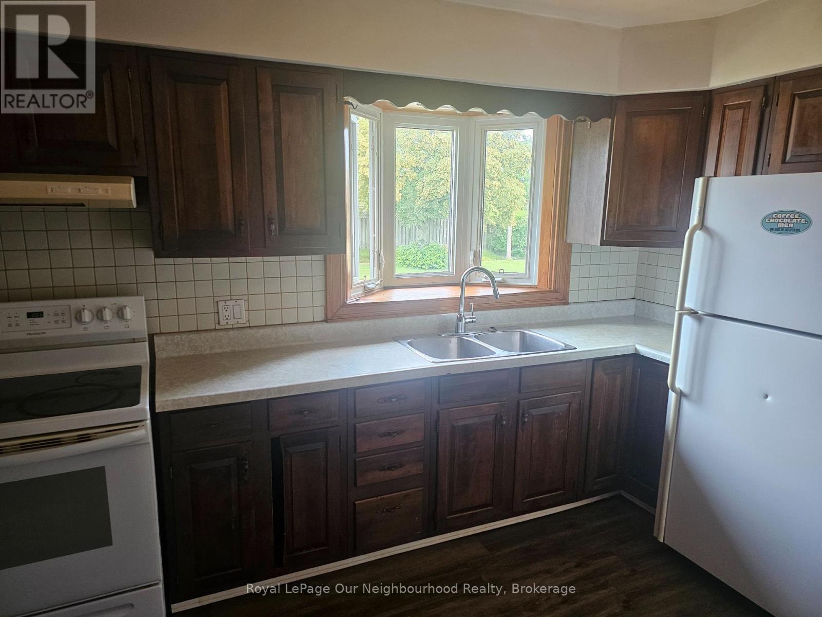 1500 Lakeside Street Property Photo 4