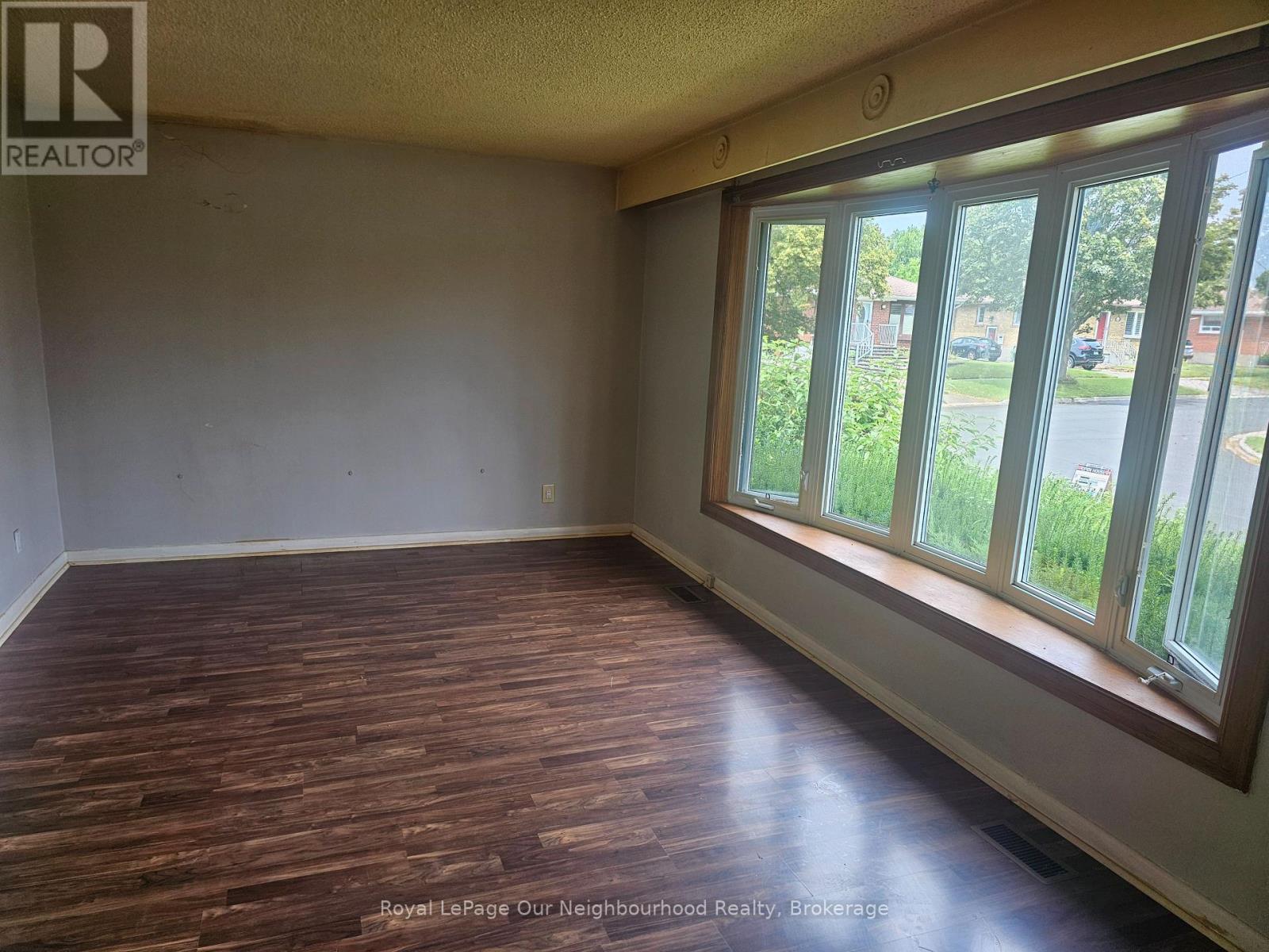 1500 Lakeside Street Property Photo 7