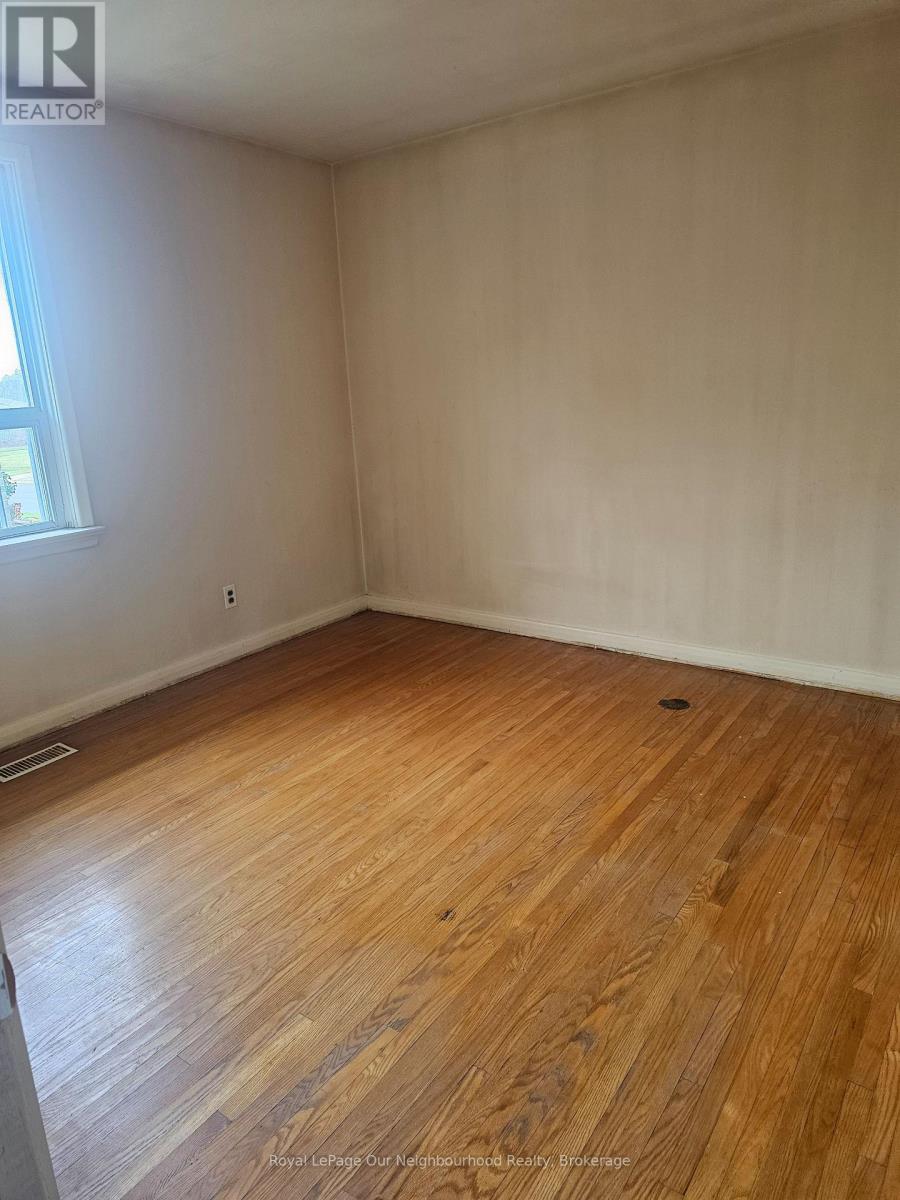 1500 Lakeside Street Property Photo 8
