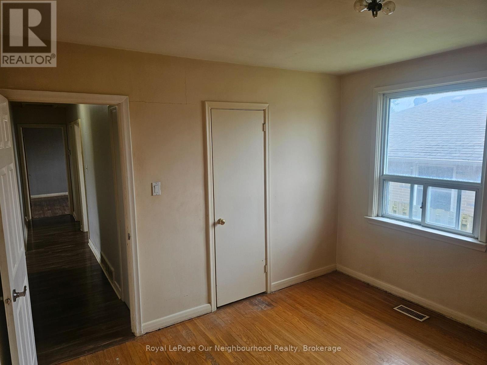 1500 Lakeside Street Property Photo 9