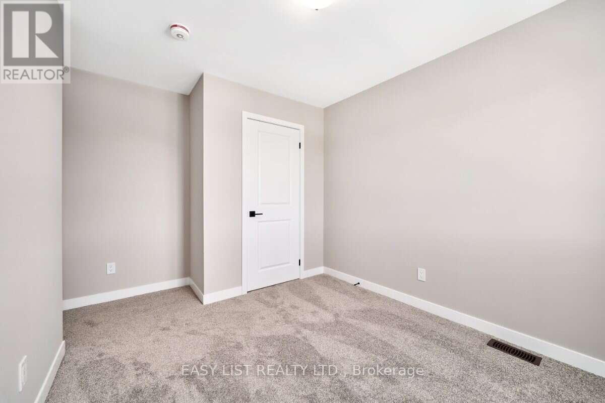 23 Addyman Crescent Property Photo 38