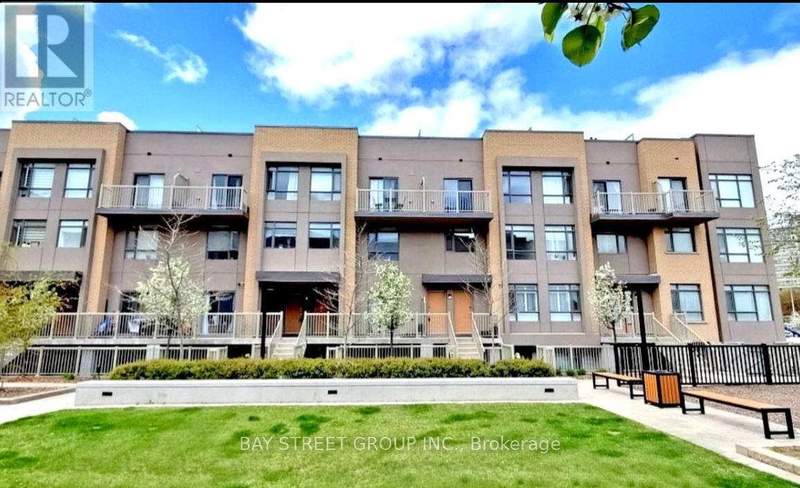 306 - 80 Orchid Place Drive Property Photo 2