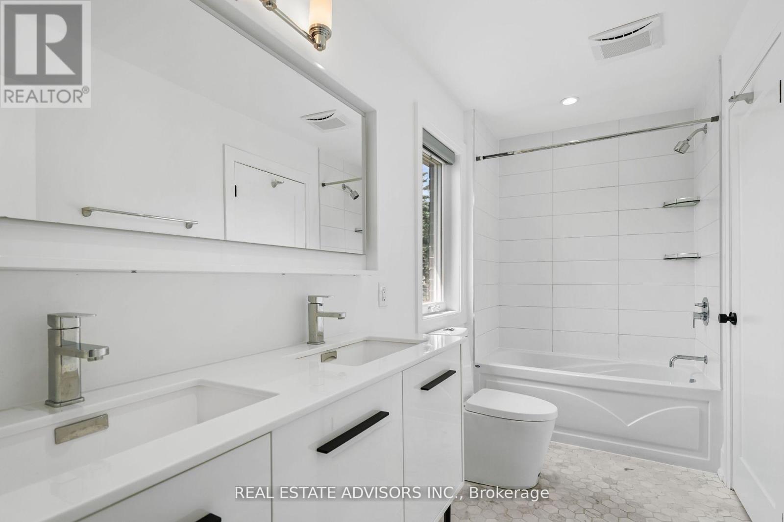 69 Fenwood Heights Property Photo 21