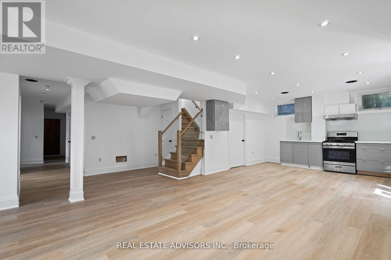 69 Fenwood Heights Property Photo 33