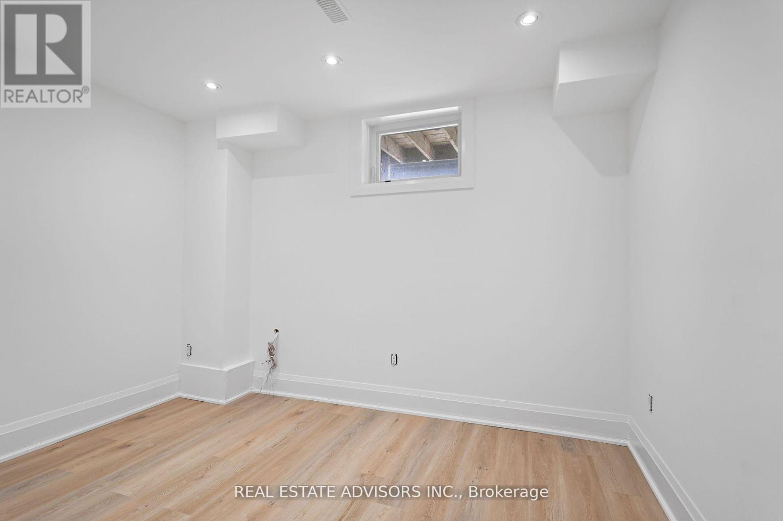 69 Fenwood Heights Property Photo 40