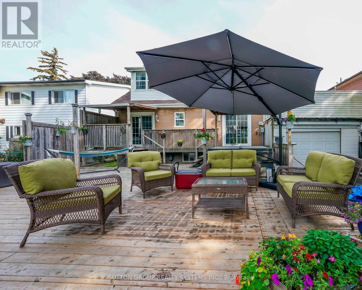 Upper - 684 Birchmount Road Property Photo 1