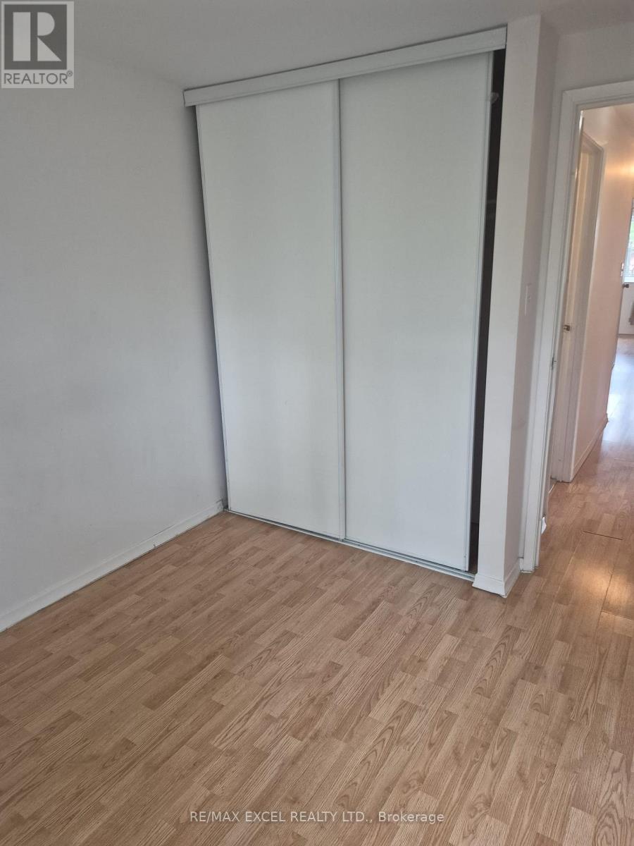 111 Bradstone Square Property Photo 9