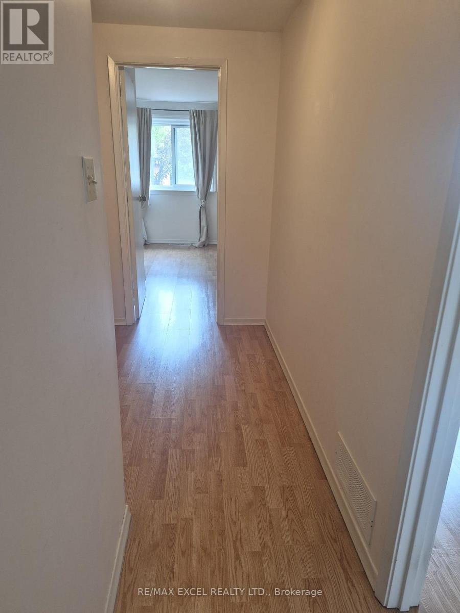 111 Bradstone Square Property Photo 19