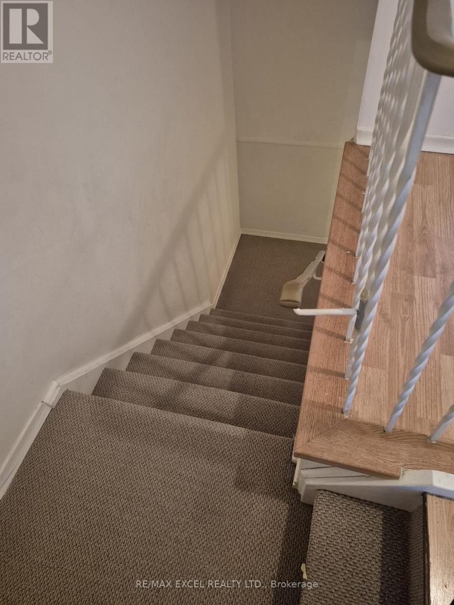 111 Bradstone Square Property Photo 22