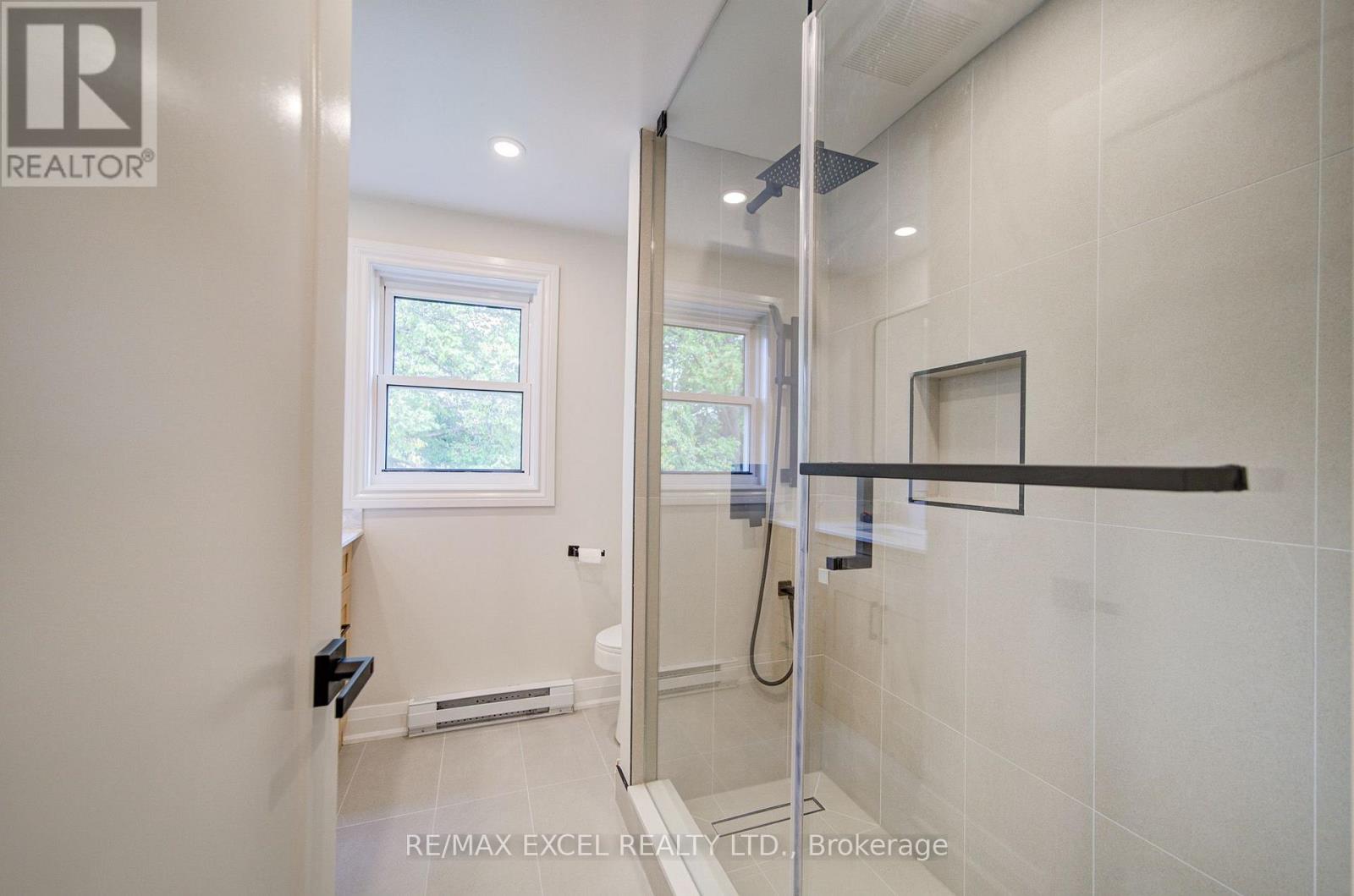 1171 Attersley Drive Property Photo 28