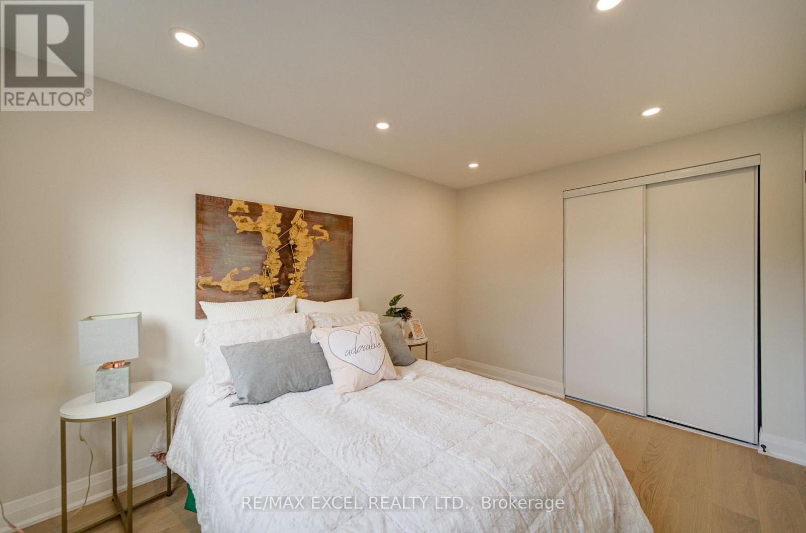 1171 Attersley Drive Property Photo 31