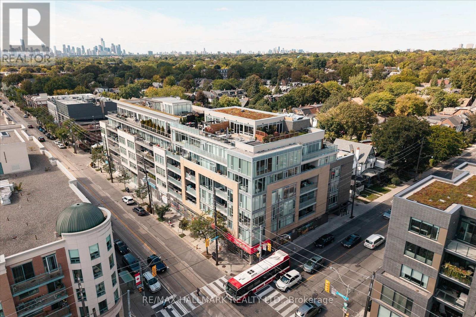 403 - 200 Woodbine Avenue Property Photo 1