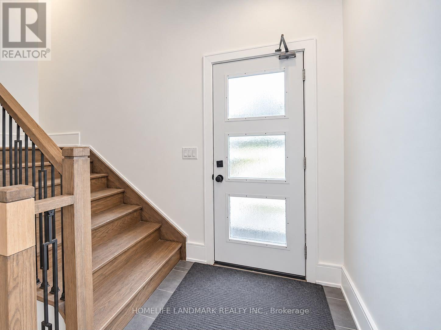 491 Drew Street Property Photo 25