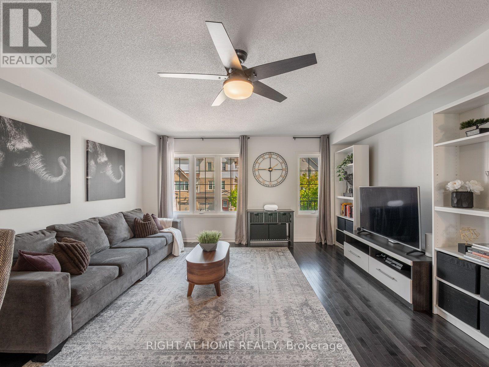 100 Magpie Way Property Photo 11