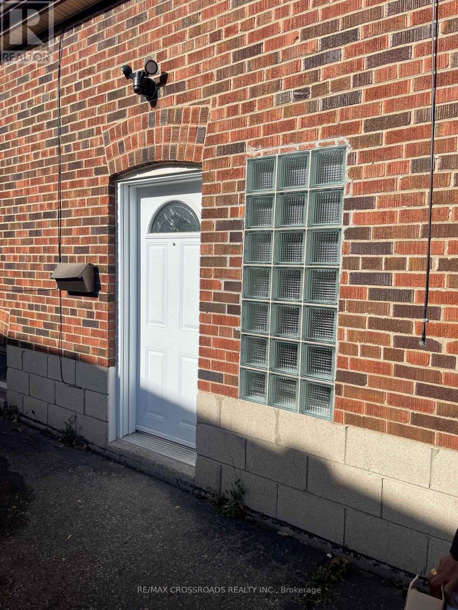 56 HARRIS PARK DRIVE Property Photo 1