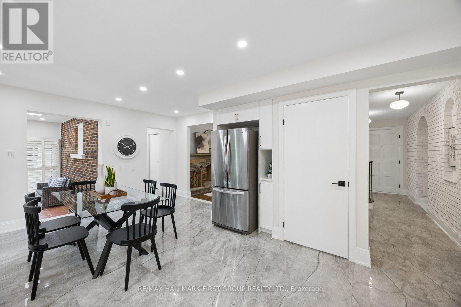 433 Port Union Road Property Photo 12