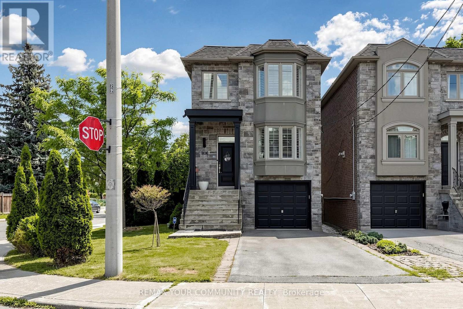 81 GALBRAITH AVENUE