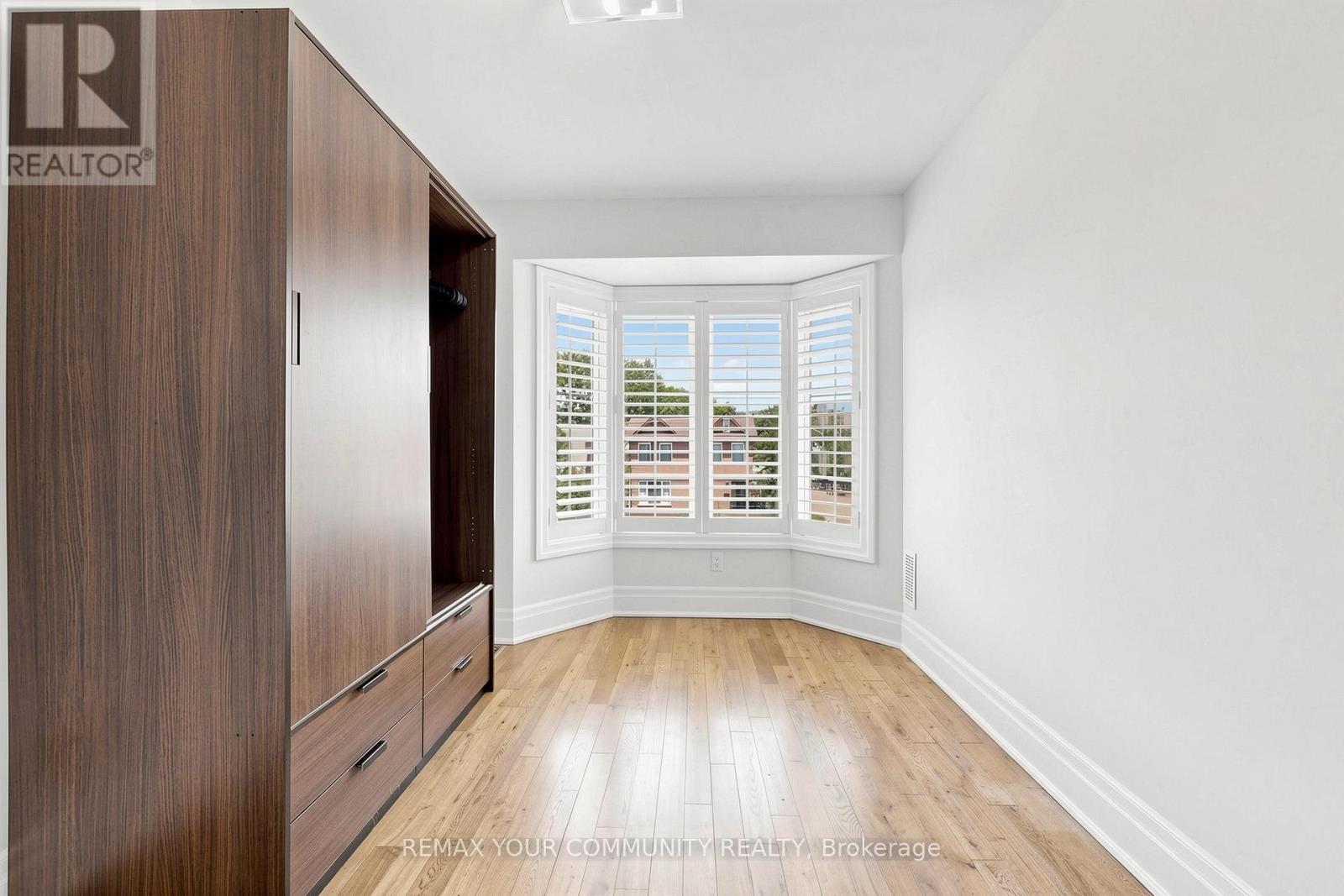 81 Galbraith Avenue Property Photo 33