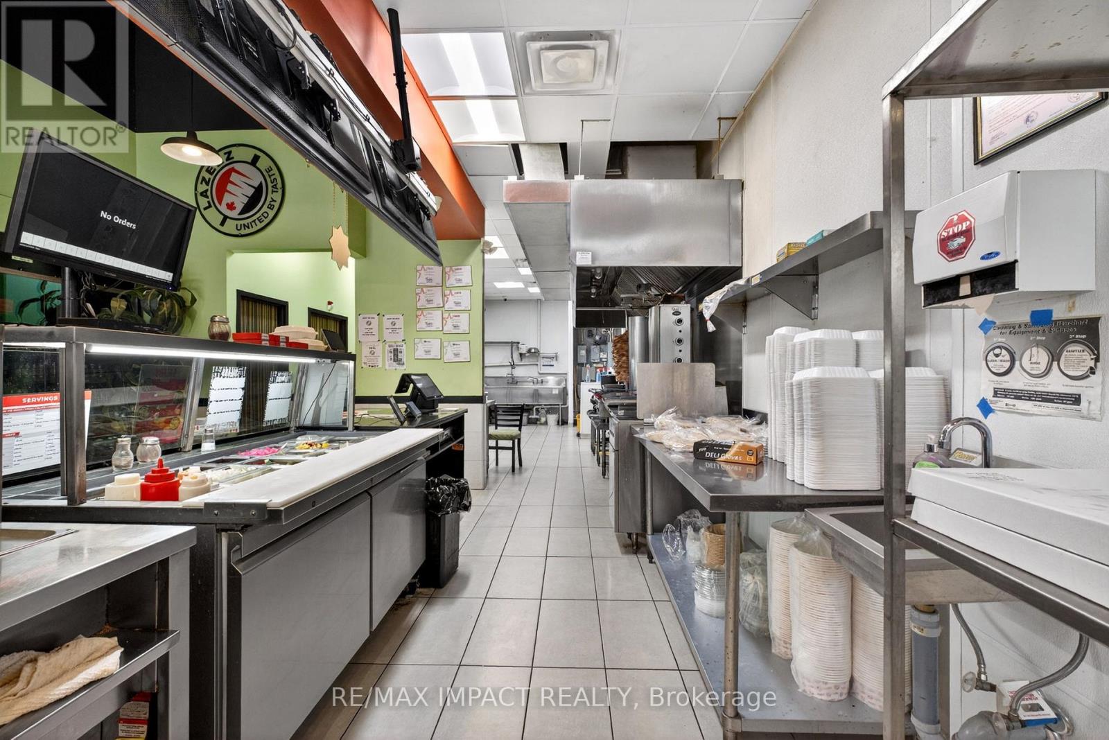 1812 Simcoe Street Property Photo 15