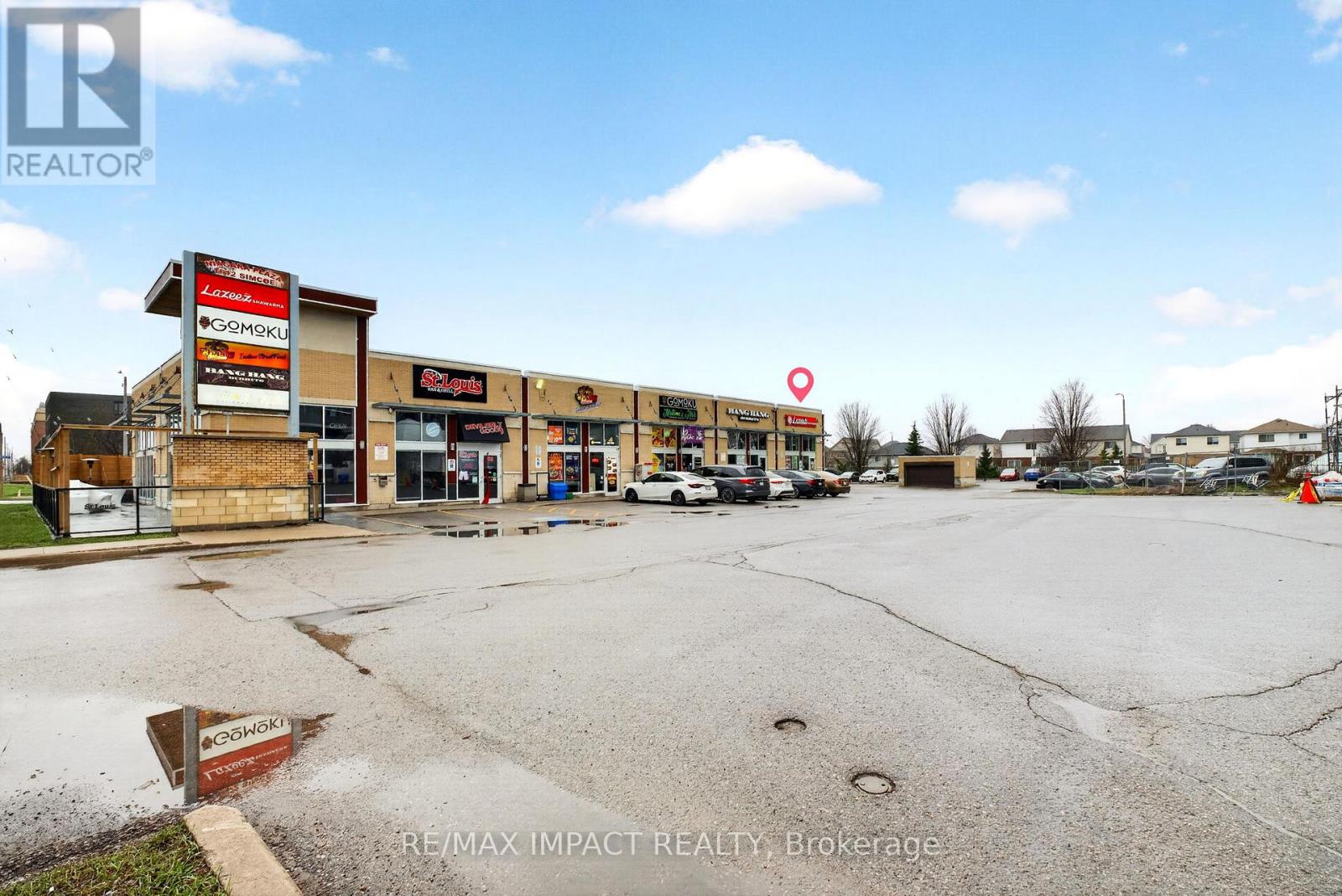 1812 Simcoe Street Property Photo 25