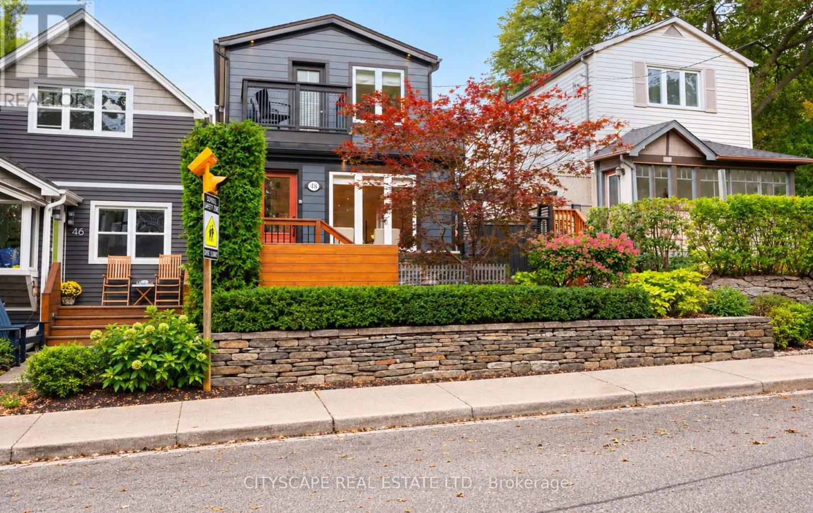 48 Golfview Avenue Property Photo 1