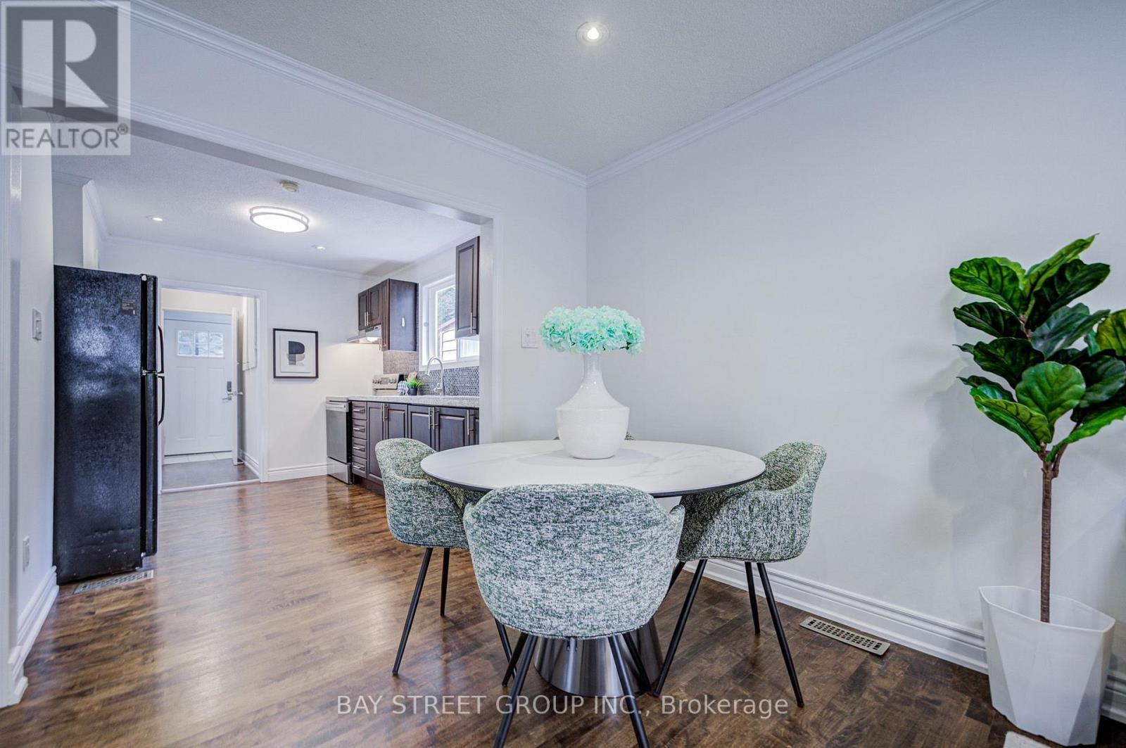 7 Emmott Avenue Property Photo 9