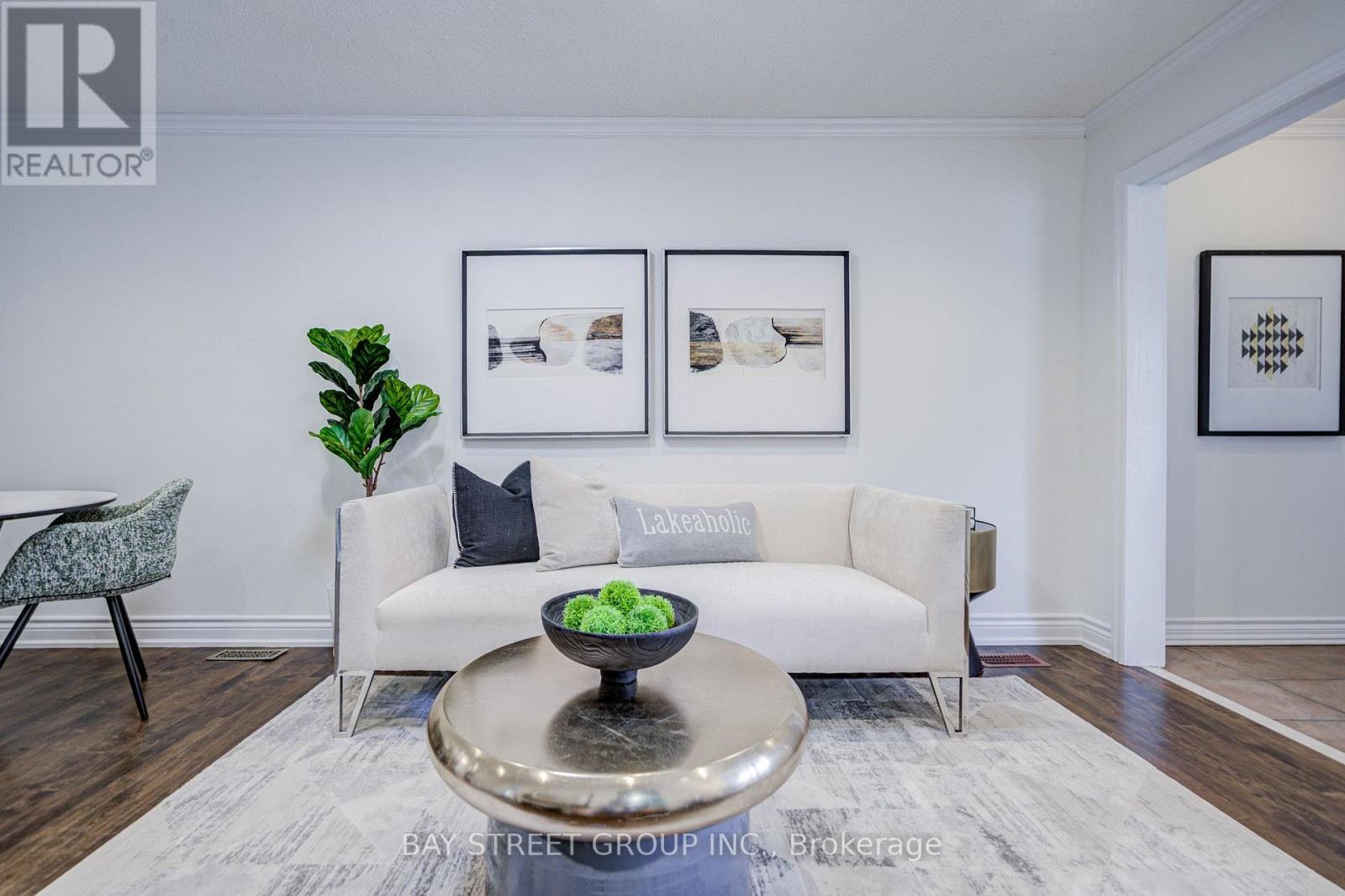 7 Emmott Avenue Property Photo 12
