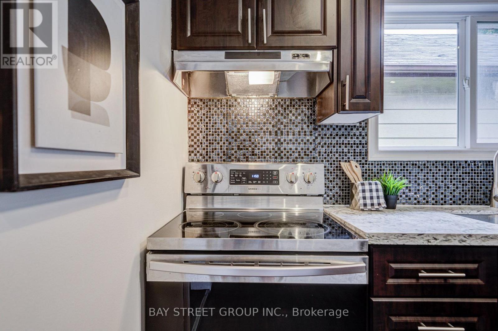 7 Emmott Avenue Property Photo 18