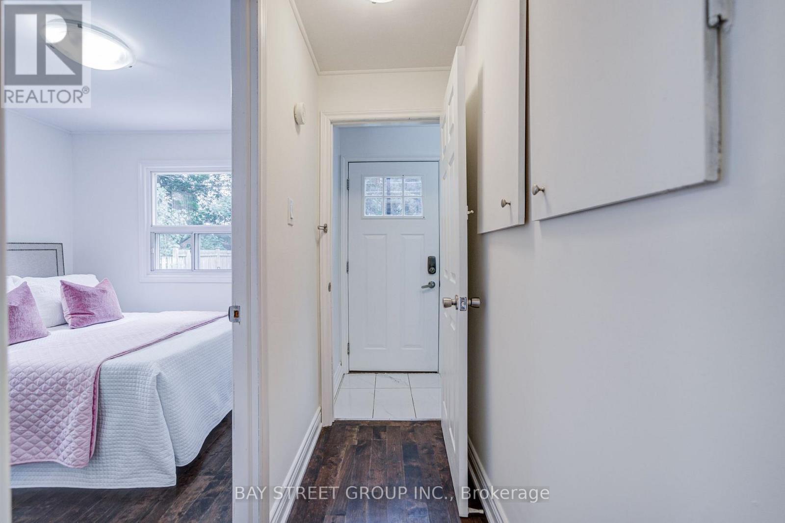 7 Emmott Avenue Property Photo 28