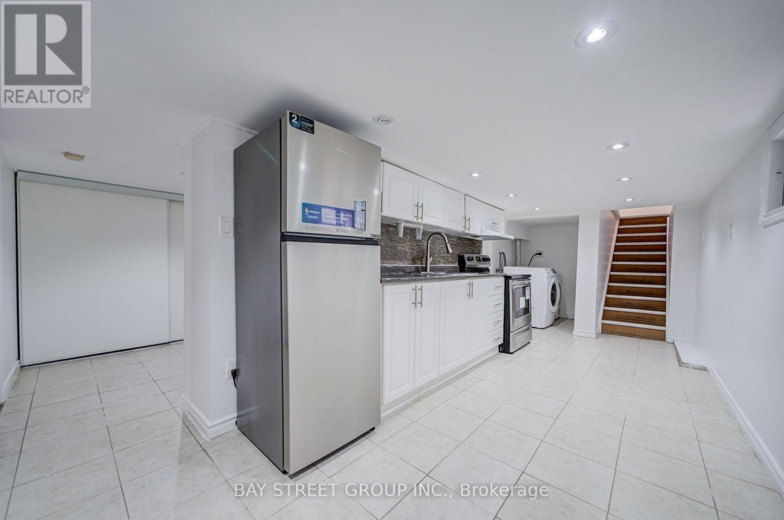7 Emmott Avenue Property Photo 36