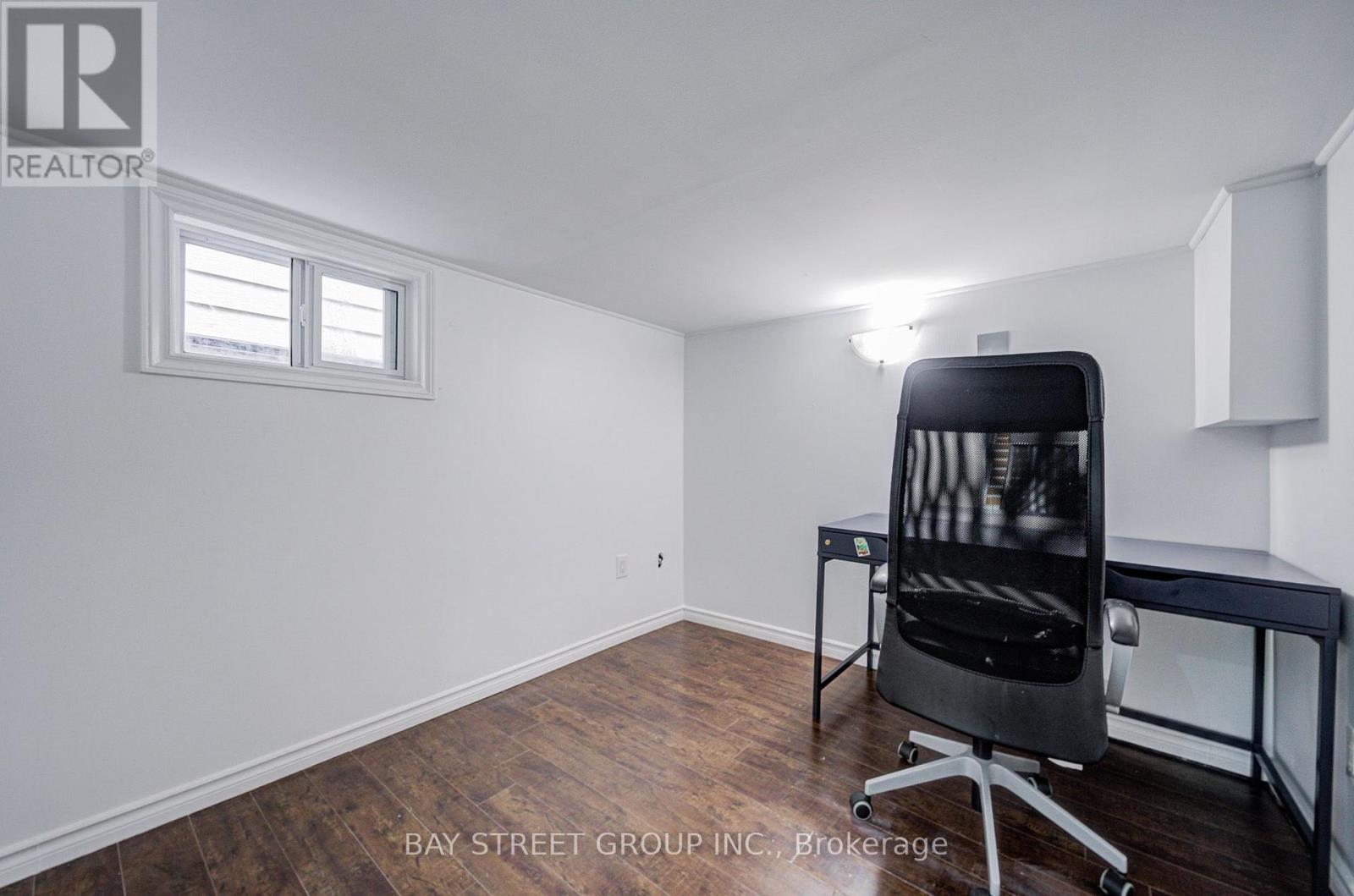7 Emmott Avenue Property Photo 38