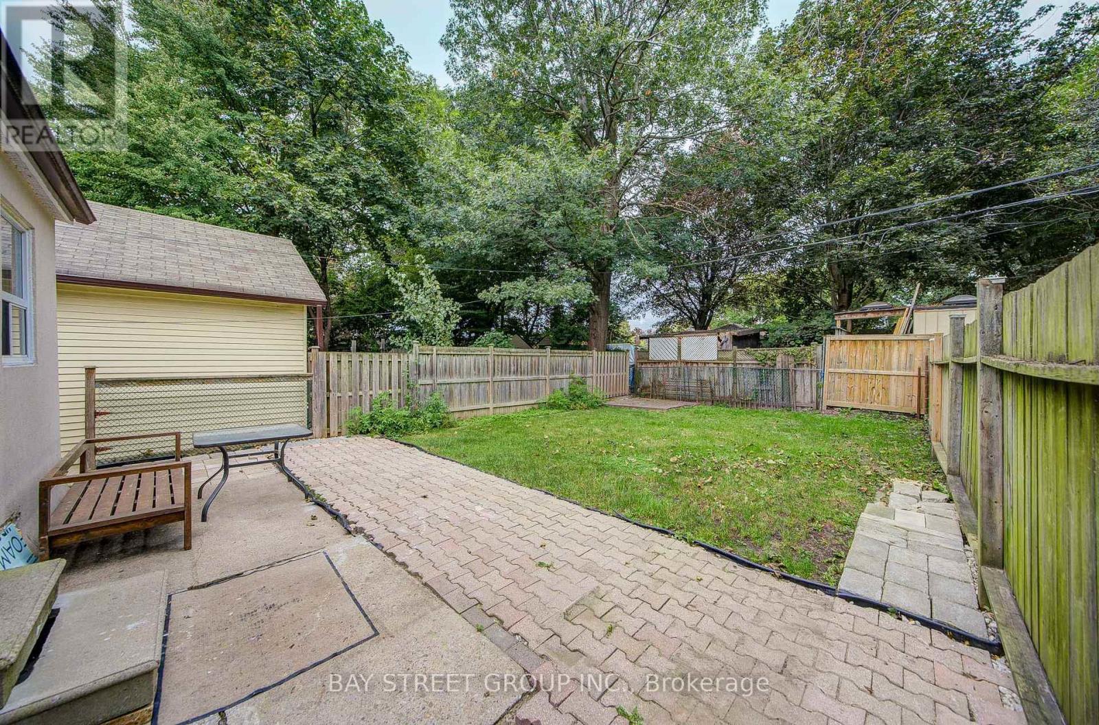 7 Emmott Avenue Property Photo 45