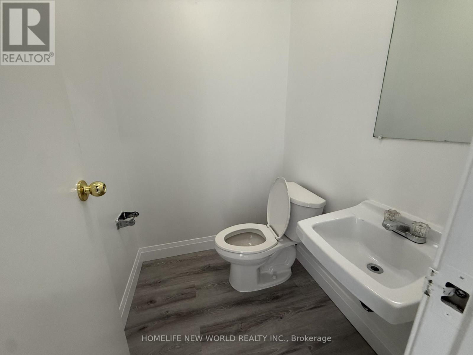 216 - 50 Silver Star Boulevard Property Photo 7